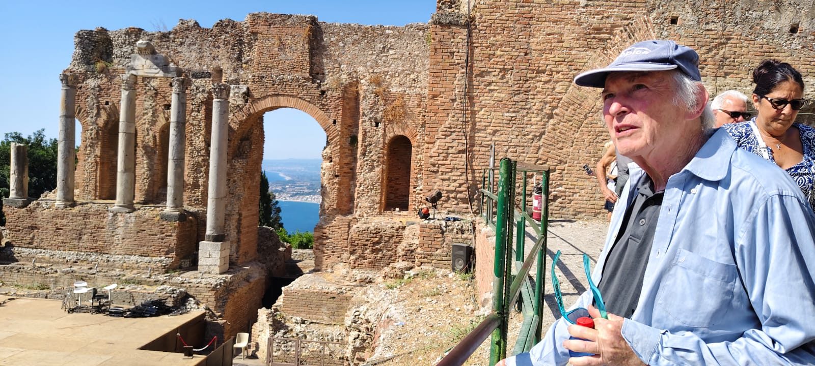 Taormina: Among the ruins of the ancient stage building.